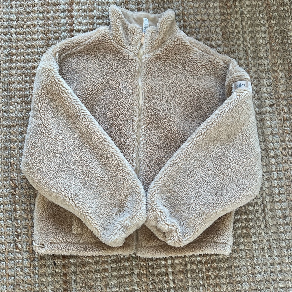 ALO Yoga Teddy Bear Jacket Size S (Worn 2x)